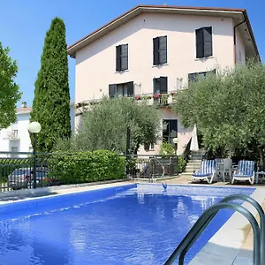 2* Hotel Santa Maria